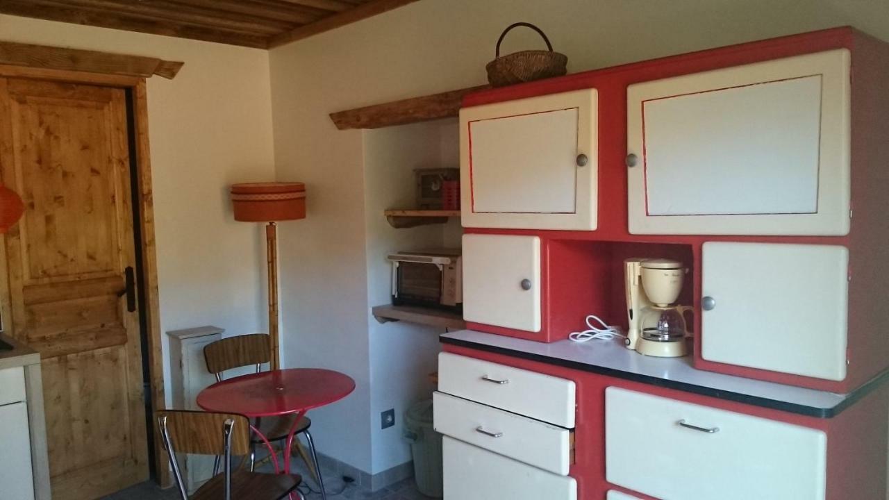 Ferme Familiale Chez Lili Villa Alex Bagian luar foto
