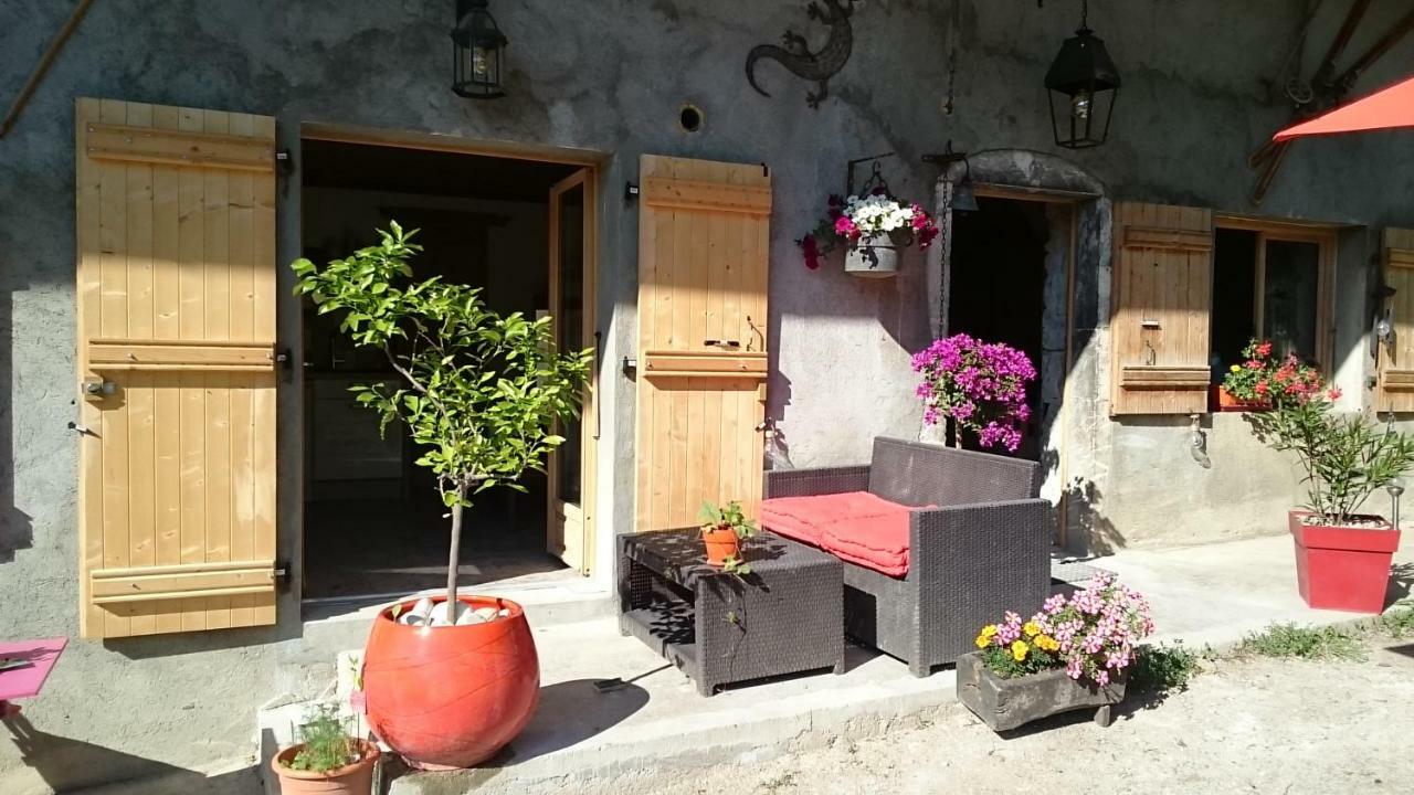 Ferme Familiale Chez Lili Villa Alex Bagian luar foto