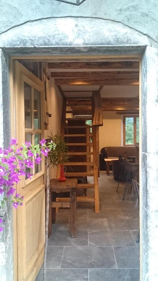 Ferme Familiale Chez Lili Villa Alex Bagian luar foto