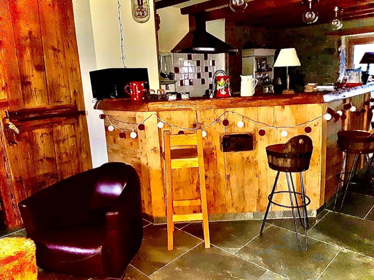 Ferme Familiale Chez Lili Villa Alex Bagian luar foto
